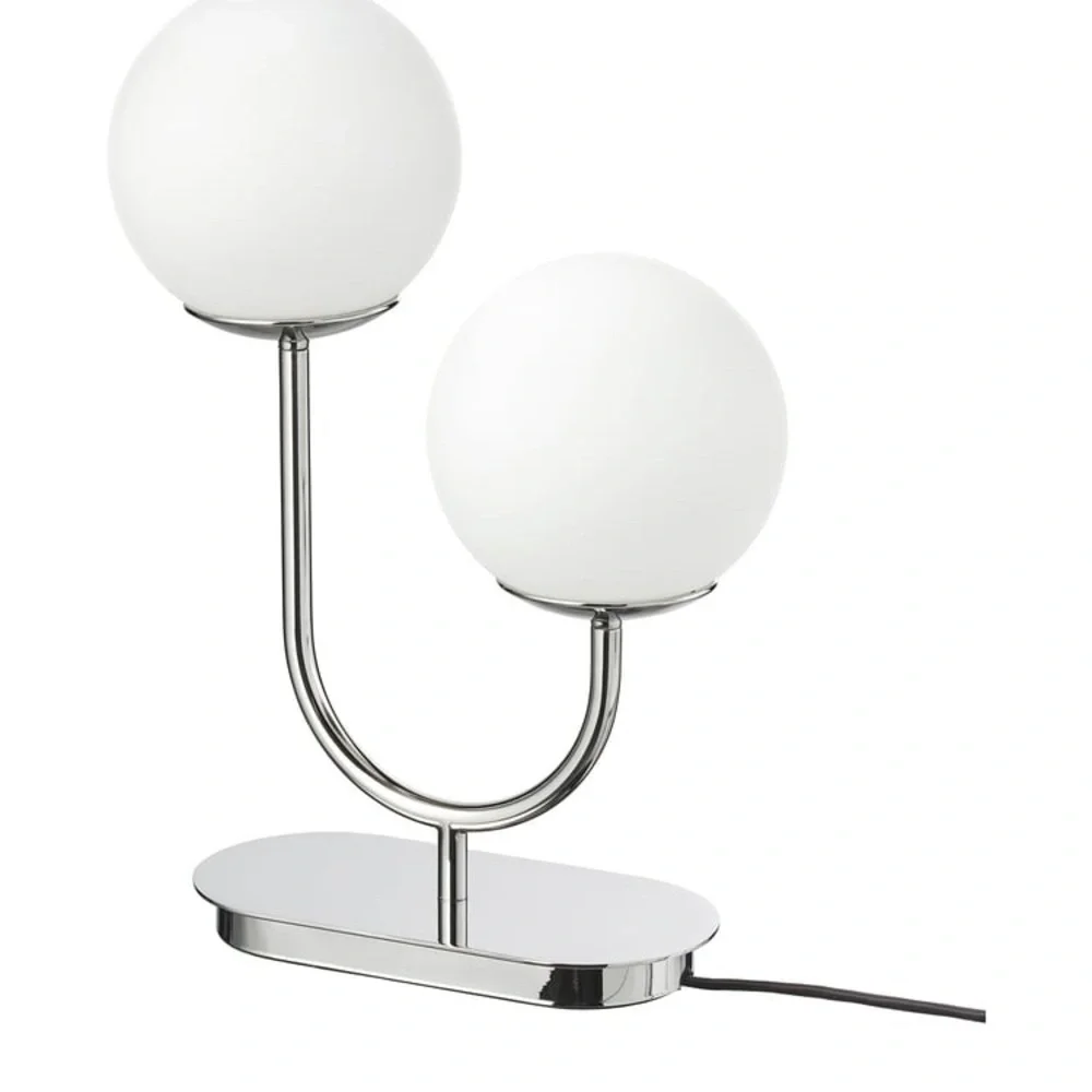 IKEA Dual Globe White Table Lamp absolutely gorgeous!